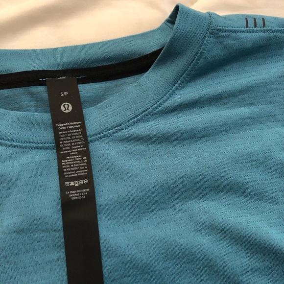 NWT Lululemon License to Train Relaxed Long Sleeve - Picture 2 of 3